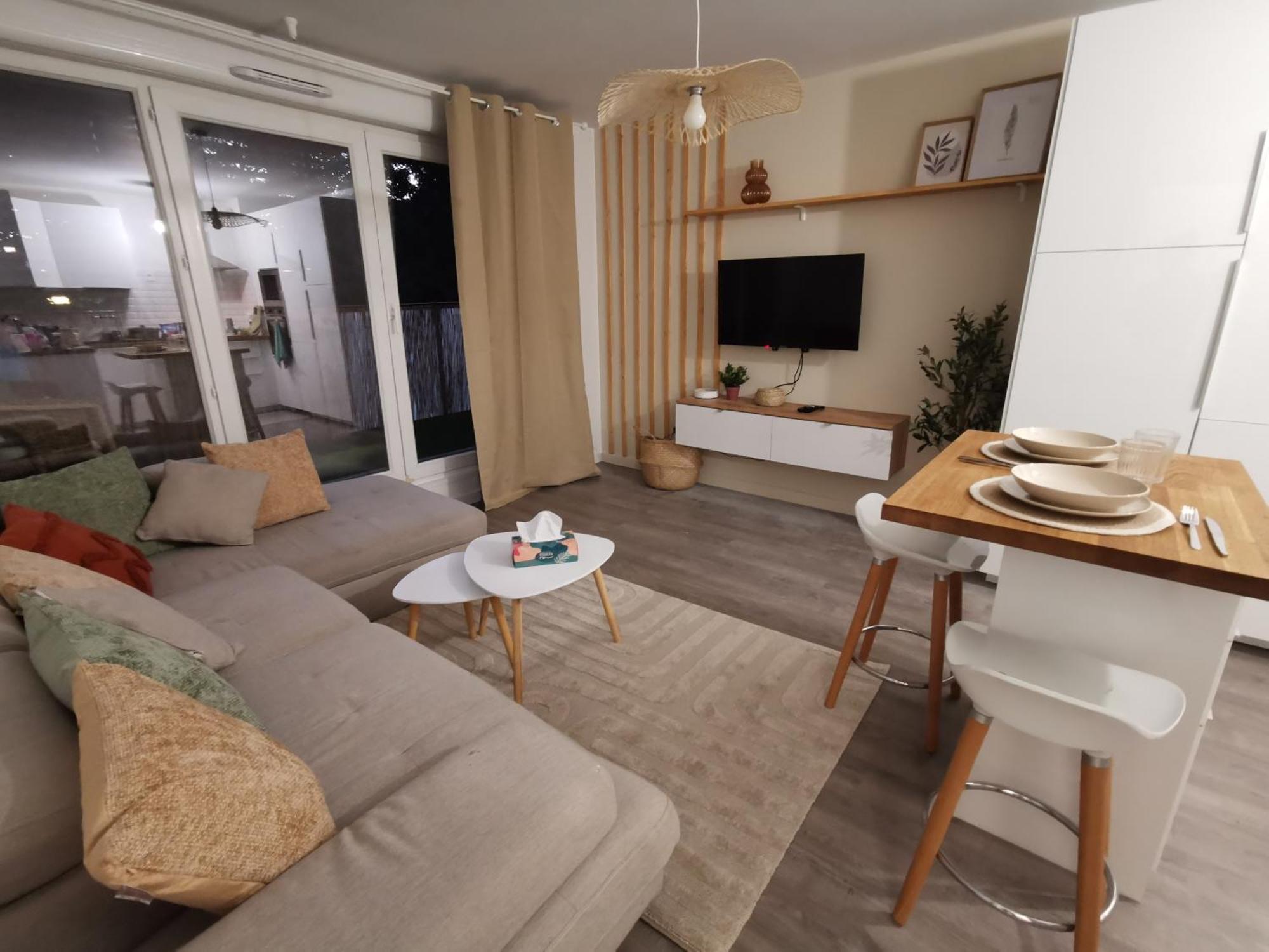 Le Cocon De Bondy Apartment Exterior photo